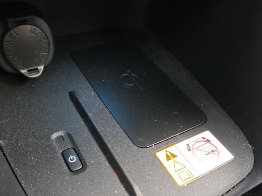 Toyota Yaris 1.5 Hybrid Executive | Panorama | Head Up | Apple CarPlay | Rijklaar incl. garantie | ActivLease financial lease