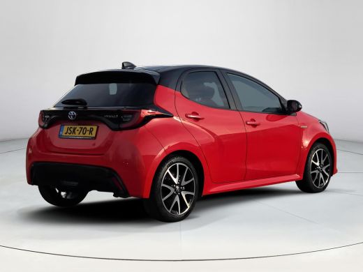 Toyota Yaris 1.5 Hybrid Executive | Panorama | Head Up | Apple CarPlay | Rijklaar incl. garantie | ActivLease financial lease