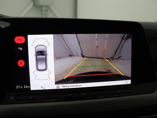 Volkswagen Golf 1.5 TSI Life Business | Matrix LED | Camera | Massage | Carplay | Keyless | Memory | Navigatie | ... ActivLease financial lease