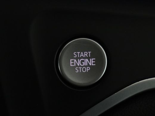 Volkswagen Golf 1.5 TSI Life Business | Matrix LED | Camera | Massage | Carplay | Keyless | Memory | Navigatie | ... ActivLease financial lease