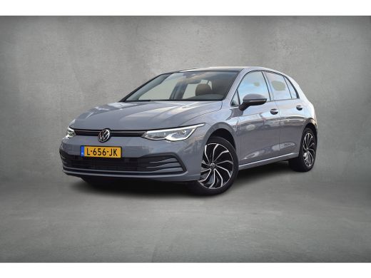 Volkswagen Golf 1.5 TSI Life Business | Pano | Sportstoelen | LED | Massage | CarPlay ActivLease financial lease