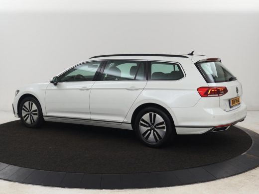 Volkswagen Passat 1.4 TSI PHEV GTE | Stoelverwarming | Virtual Cockpit | Adaptive cruise | Massage | Matrix LED | C... ActivLease financial lease