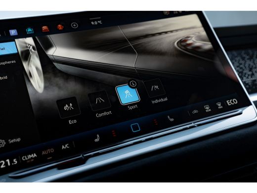Volkswagen Tayron 1.5 TSI eHybrid 204pk R-Line | Trekhaak | Head-Up | 360 Camera | Stoelmassage & Verwarming | 19" ActivLease financial lease