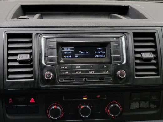 Volkswagen Transporter 2.0TDI 150pk L2/H1 Euro 6! ActivLease financial lease