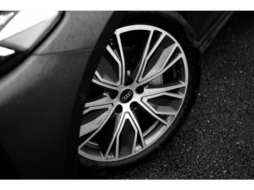 Audi A5 Avant S edition | Adaptive cruise control | Aluminium optiek in het interieur | Audi smartphone i... ActivLease financial lease