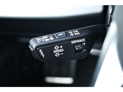 Audi Q8 55 TFSI e quattro S-Line Pano ACC B&O 22inch Black-optic ActivLease financial lease