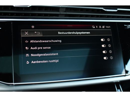 Audi Q8 55 TFSI e quattro S-Line Pano ACC B&O 22inch Black-optic ActivLease financial lease