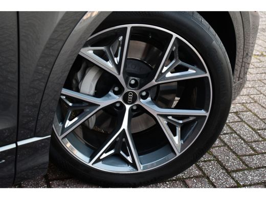 Audi Q8 55 TFSI e quattro S-Line Pano ACC B&O 22inch Black-optic ActivLease financial lease