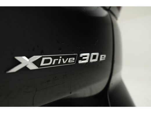 BMW X3 xDrive30e Business Edition Plus Panorama, Stoel en stuurverw. climate, ActivLease financial lease