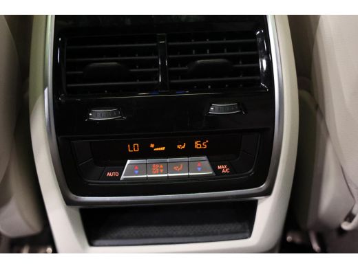 BMW X5 xDrive45e PANORAMA SKY LOUNGE TREKHAAK MASSAGE ActivLease financial lease