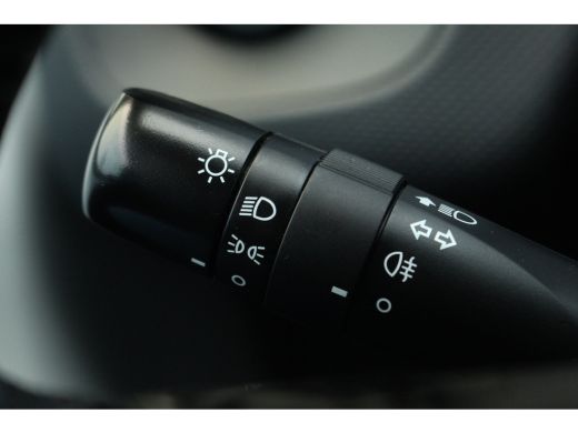 Citroën C1 1.0 VTi Feel | 5-DEURS | Airco | Bluetooth | DAB | Privacy Glass | Electrisch pakket | 5-deurs | ... ActivLease financial lease