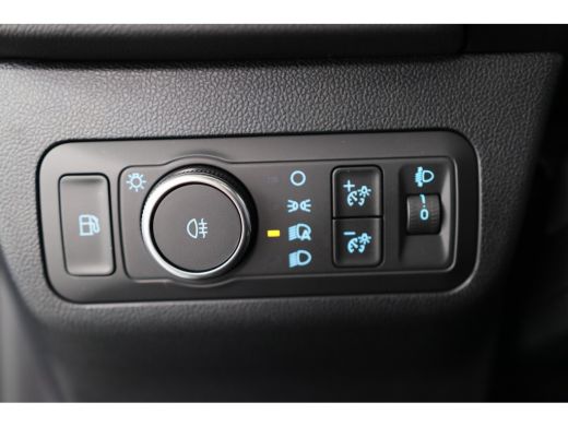 Ford Kuga Plug-In Hybrid ST-Line | Trekhaak Elektrisch Wegklapbaar | Elektrisch Panoramadak | Winter Pack | ActivLease financial lease