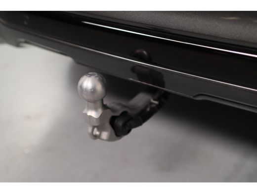 Ford Kuga Plug-In Hybrid ST-Line | Trekhaak Elektrisch Wegklapbaar | Elektrisch Panoramadak | Winter Pack | ActivLease financial lease