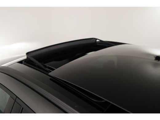 Ford Kuga Plug-In Hybrid ST-Line | Trekhaak Elektrisch Wegklapbaar | Elektrisch Panoramadak | Winter Pack |... ActivLease financial lease