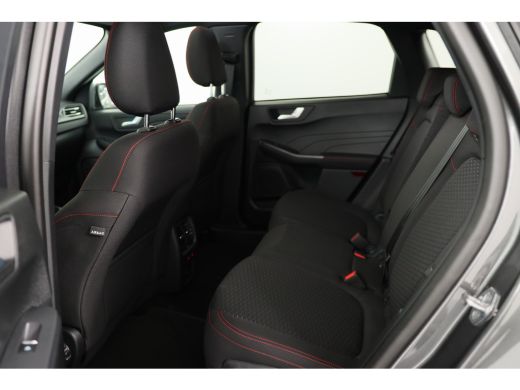 Ford Kuga Plug-In Hybrid ST-Line | Trekhaak Elektrisch Wegklapbaar | Elektrisch Panoramadak | Winter Pack |... ActivLease financial lease