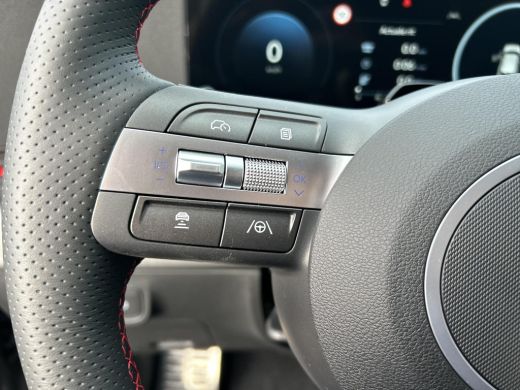 Hyundai Kona N Line Business 64.8 kWh | Uit voorraad leverbaar! | &euro;2.840,- korting! | ActivLease financial lease