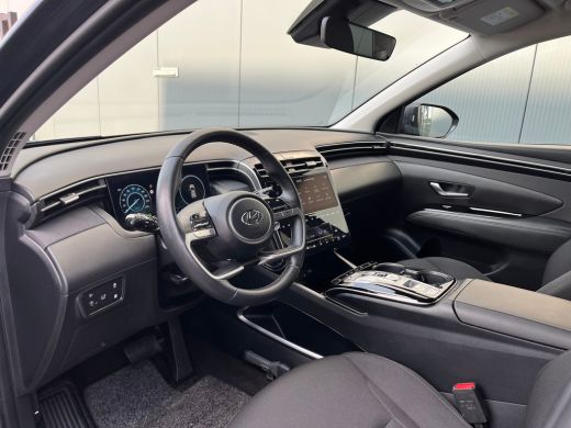 Hyundai Tucson 1.6 T-GDI 265pk PHEV Comfort Smart 4WD (299,- p/m Demo Deal!) | Climate | Camera | Carplay | Keyl... ActivLease financial lease