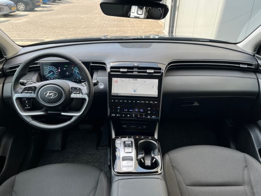 Hyundai Tucson 1.6 T-GDI 265pk PHEV Comfort Smart 4WD (299,- p/m Demo Deal!) | Climate | Camera | Carplay | Keyl... ActivLease financial lease