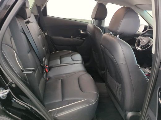 Kia e-Niro ExecutiveLine 64 kWh NL-AUTO | LEDER | SOH 100% ActivLease financial lease