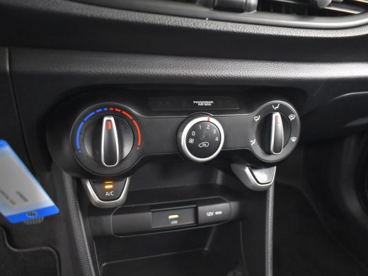 Kia Picanto 1.0 DPi DynamicLine 66pk | Camera achter | Cruise control | Airco | Elektrische ramen v+a | 14"LMV ActivLease financial lease