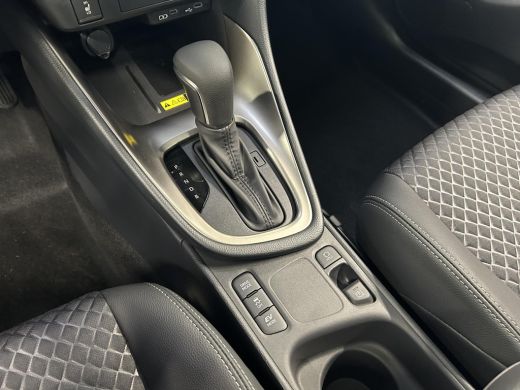 Mazda 2 Hybrid Hybrid 1.5 Homura Plus | &euro; 2.500,-  voorraad voordeel | Head-up display | achteruitrijcamera | Pa... ActivLease financial lease