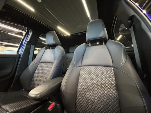 Mazda 2 Hybrid Hybrid 1.5 Homura Plus | &euro; 2.500,-  voorraad voordeel | Head-up display | achteruitrijcamera | Pa... ActivLease financial lease