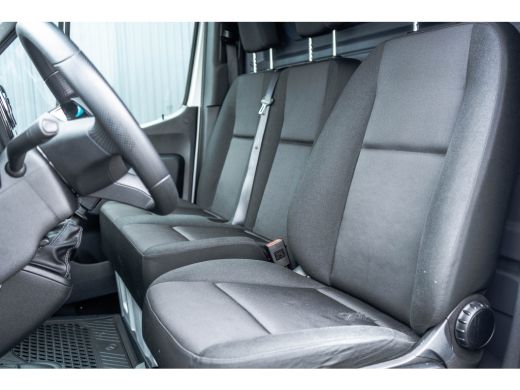 Mercedes-Benz Sprinter 317 CDI L4H2 | Mbux | Facelift | Navi | 360&deg; camera | Adapt.Cruise ActivLease financial lease