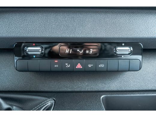 Mercedes-Benz Sprinter 317 CDI L4H2 | Mbux | Facelift | Navi | 360&deg; camera | Adapt.Cruise ActivLease financial lease