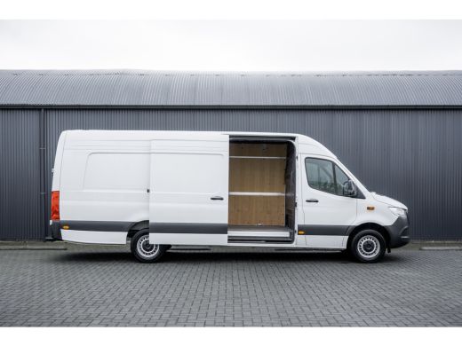 Mercedes-Benz Sprinter 317 CDI L4H2 | Mbux | Facelift | Navi | 360&deg; camera | Adapt.Cruise ActivLease financial lease