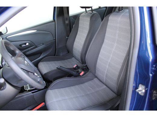 Opel Corsa 1.2 Edition | Achterbank in delen neerklapbaar | Achteruitrijcamera | Airco ActivLease financial lease