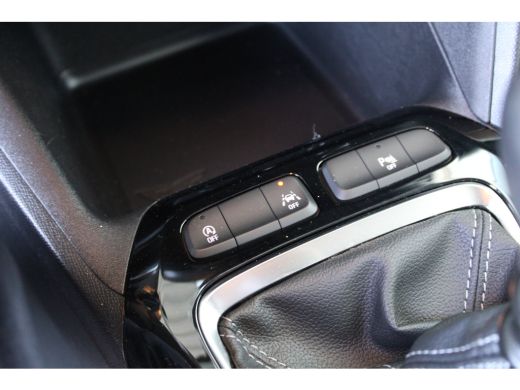 Opel Corsa 1.2 Edition | Achterbank in delen neerklapbaar | Achteruitrijcamera | Airco ActivLease financial lease