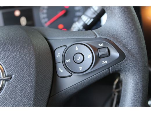 Opel Corsa 1.2 Edition | Achterbank in delen neerklapbaar | Achteruitrijcamera | Airco ActivLease financial lease