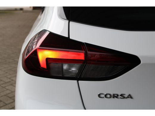 Opel Corsa 1.2 Edition | Stoel en stuurverwarming | Apple carplay | Parkeersensoren voor en achter | ActivLease financial lease