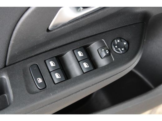 Opel Corsa 1.2 Elegance | Automaat | Lichtmetalen velgen | Cruise control | Apple carplay | ActivLease financial lease