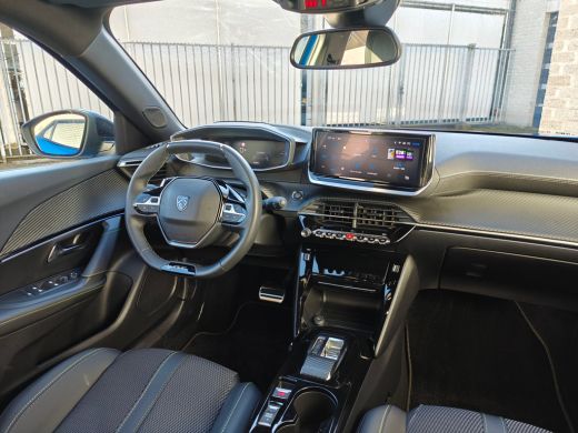 Peugeot 2008 1.2 Hybrid 136 GT | Achteruitrijcamera | Cruise control | DAB ontvanger ActivLease financial lease