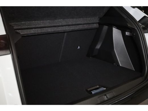 Peugeot 2008 GT 145PK | Adapt. Cruise | 360 Camera | Alcantara | Stoelverwarming | Massage | Navi ActivLease financial lease