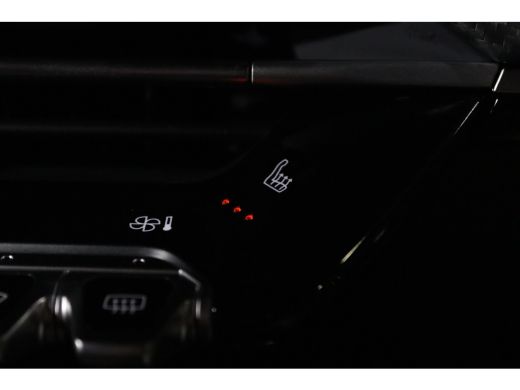 Peugeot 2008 GT 145PK | Adapt. Cruise | 360 Camera | Alcantara | Stoelverwarming | Massage | Navi ActivLease financial lease