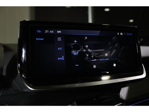 Peugeot 2008 GT 145PK | Adapt. Cruise | 360 Camera | Alcantara | Stoelverwarming | Massage | Navi ActivLease financial lease