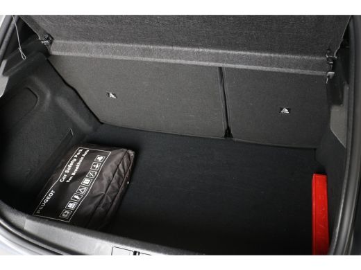 Peugeot 208 1.2 PureTech 100PK GT | Navi | Clima | Adaptive Cruise | Apple Carplay/Android Auto | Full LED | ... ActivLease financial lease