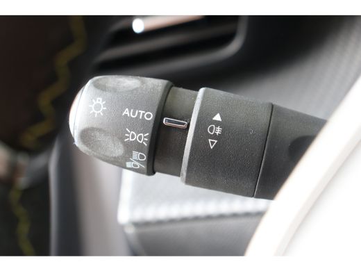 Peugeot 208 1.2 PureTech 100PK GT | Navi | Clima | Adaptive Cruise | Apple Carplay/Android Auto | Full LED | ... ActivLease financial lease