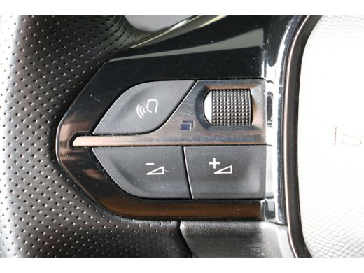 Peugeot 208 1.2 PureTech 100PK GT | Navi | Clima | Adaptive Cruise | Apple Carplay/Android Auto | Full LED | ... ActivLease financial lease