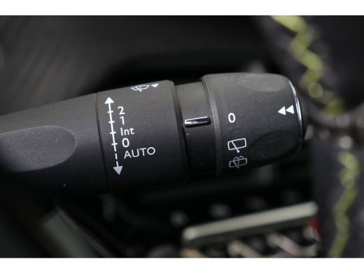 Peugeot 208 1.2 PureTech 100PK GT | Navi | Clima | Adaptive Cruise | Apple Carplay/Android Auto | Full LED | ... ActivLease financial lease