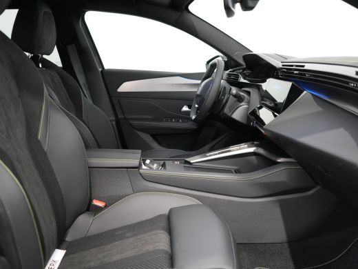 Peugeot 408 | Demo Deal | GT Avantage 58 kWh | Achteruitrijcamera | Cruise control adaptief met Stop&Go en st... ActivLease financial lease