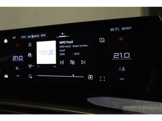 Peugeot 5008 GT 145PK e-DSC6 | Schuifdak | Alcantara pakket | 360 Camera | 7-Persoons | Adapt. Cruise | Matrix ActivLease financial lease