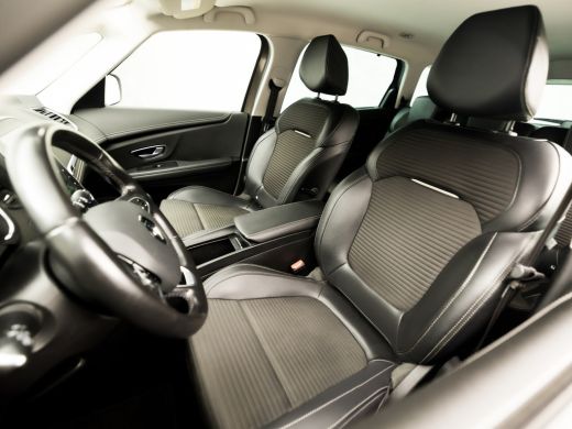 Renault Grand Sc&eacute;nic 1.3 TCe Intens Sport 7 Persoons 141Pk Automaat (APPLE CARPLAY, GROOT NAVI, LEDER, CAMERA, SPORTST... ActivLease financial lease