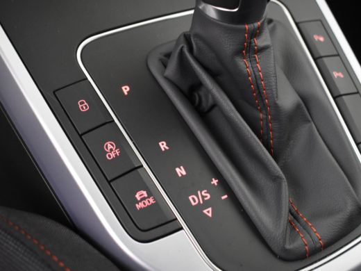 Seat Arona 1.0 TSI FR Business Connect 111pk DSG/AUTO | Achteruitkijkcamera | Stoelverwarming | Park assist ... ActivLease financial lease