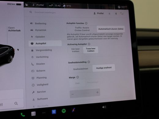 Tesla Model 3 60 kWh RWD *BTW* + LEDER | AUTOPILOT | PANORAMA | 3 CAMERA'S ActivLease financial lease