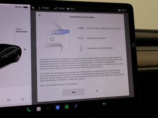 Tesla Model 3 60 kWh RWD *BTW* + LEDER | AUTOPILOT | PANORAMA | 3 CAMERA'S ActivLease financial lease