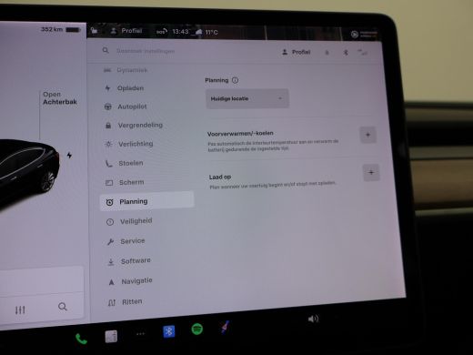 Tesla Model 3 60 kWh RWD *BTW* + LEDER | AUTOPILOT | PANORAMA | 3 CAMERA'S ActivLease financial lease