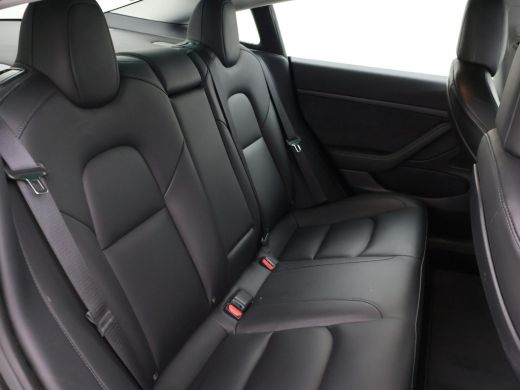 Tesla Model 3 60 kWh RWD *BTW* + LEDER | AUTOPILOT | PANORAMA | 3 CAMERA'S ActivLease financial lease
